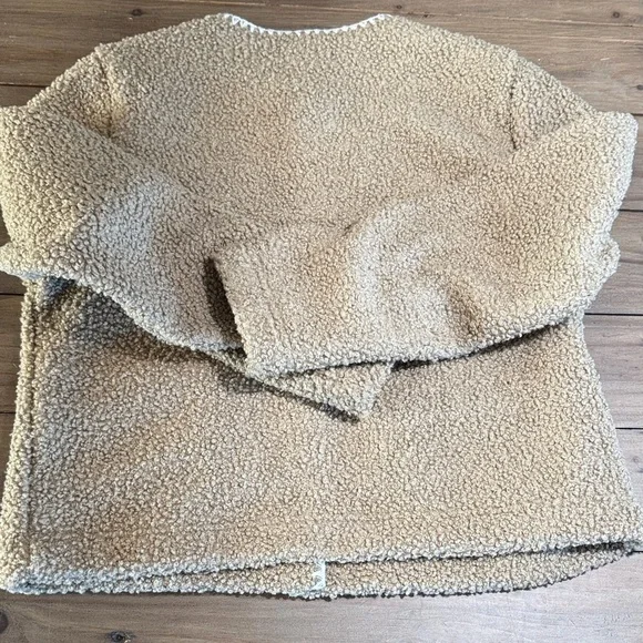 J. Crew Women's Sherpa Tan Teddy Jacket - Picture 8 of 9